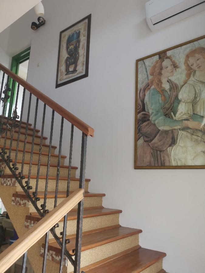 Villa Diamond Zrnovnica Exterior photo